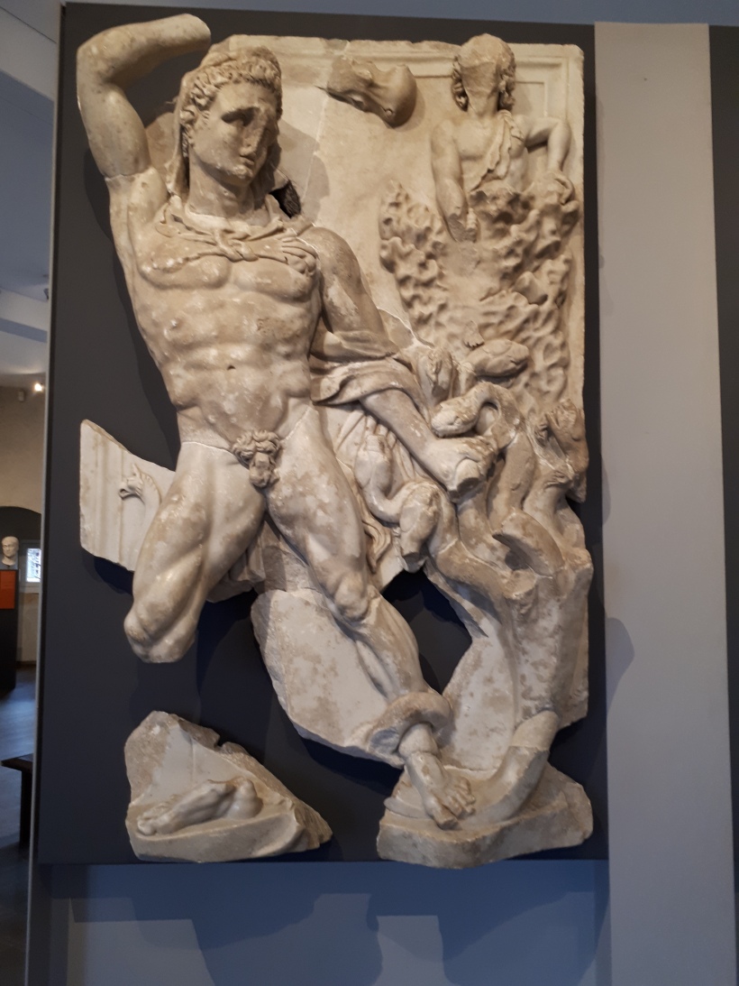 Hercules defeating Medusa